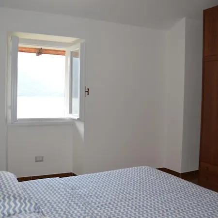 Lierna Beach Apartments Exterior foto